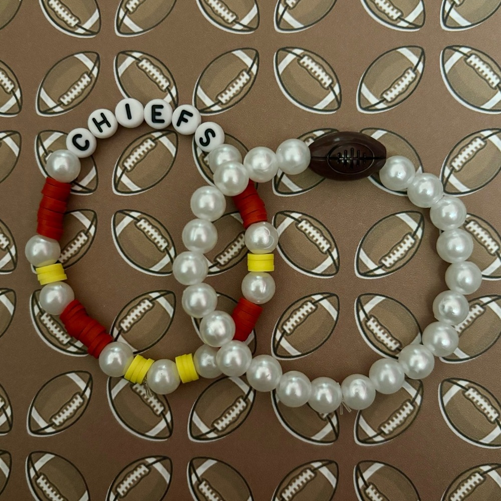 Chiefs Bracelet Set